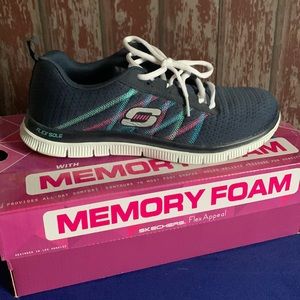 Memory form Skechers